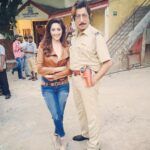 Gurleen Chopra Instagram - My selfie with the veteran SHAKTI KAPOOR on the sets of my movie ASHLEY.......