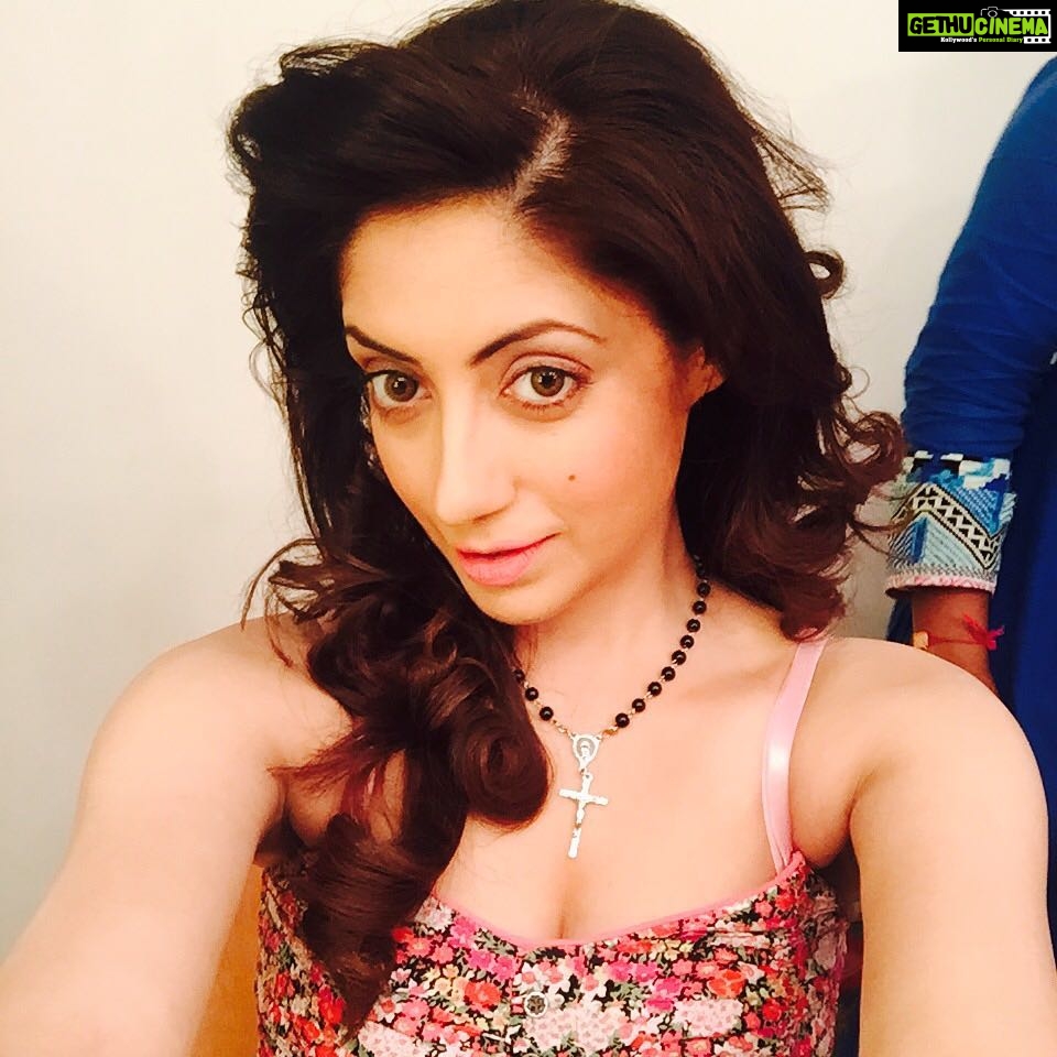 Gurleen Chopra Instagram - Fresh mng with fresh looks. Love u all ...GC