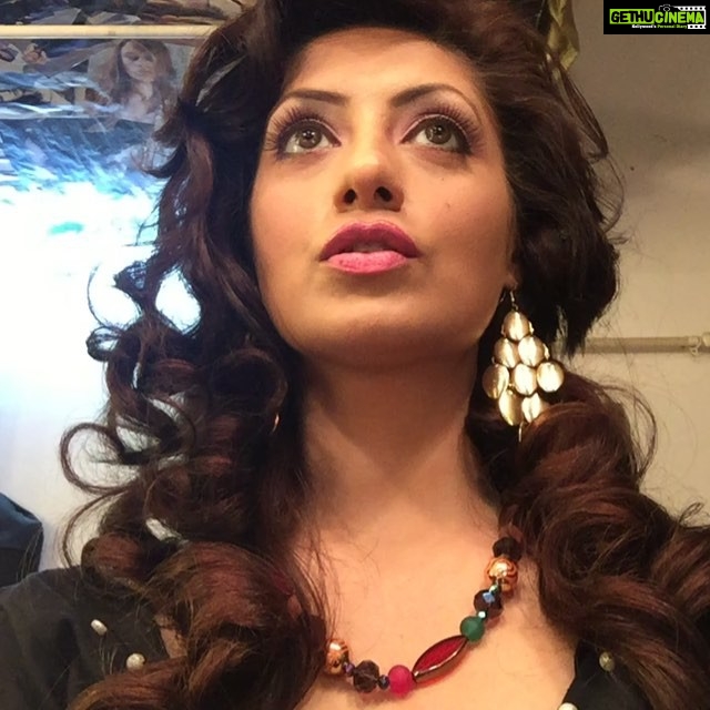 Gurleen Chopra Instagram - Selfie video
