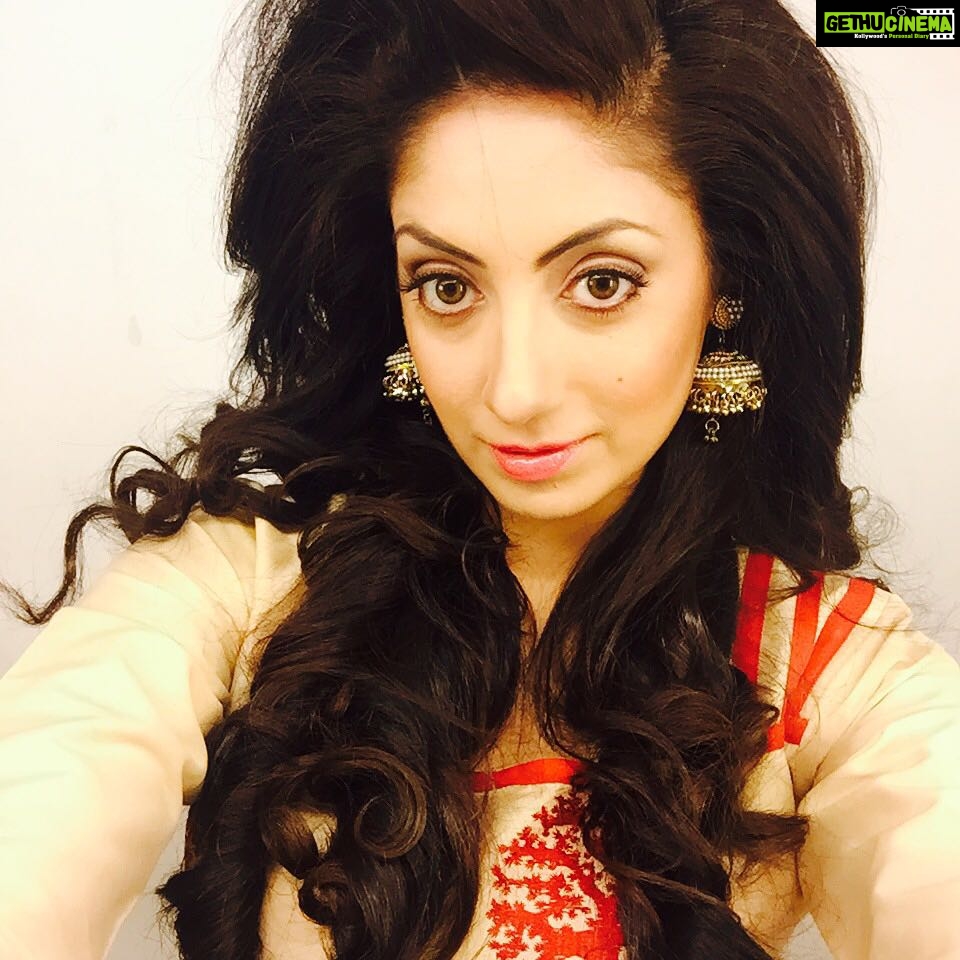 Gurleen Chopra Instagram - Early Mng shoot