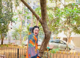 Gurleen Chopra Instagram - BE HAPPY FOR NO REASON, LIKE A KID ( KAUN KAUN BACHPAN CH EHDA KARDA C ) Mumbai, Maharashtra