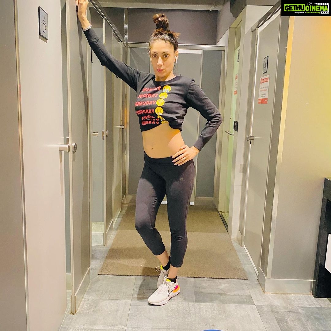 Gurleen Chopra Instagram - EVERY NEXT LEVEL OF YOUR LIFE WILL DEMAND A DIFFERENT VERSION OF YOU 💃 ...