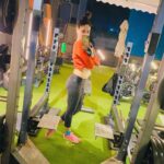 Gurleen Chopra Instagram – YES I AM STRONG GIRL 👧🏼 I WILL REACH MY GOALS NOTHING & NOBODY CAN HOLD ME DOWN AGAIN ITS MY TIME TO SHINE 🌟 Waves Gym