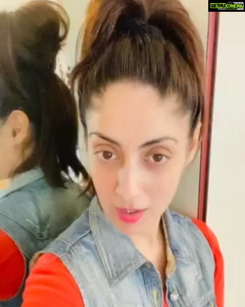 Gurleen Chopra Instagram - Jaldi jaldi smart bann k 30 seconds di motivational video bna k bhejo π―ββοΈ tuade vicho heΜ winners bannange te ohna nu main π bhejangi ohna de ghare π€·πΌββοΈ... . . . . Send your video @ashu_verma9 Home Sweet Home β€