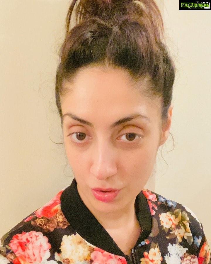 Gurleen Chopra Instagram - Path Karan de faide 🙏🏻 Home Sweet Home ❤