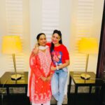 Gurleen Chopra Instagram – You are the first person I saw when I opened my eyes first, I want you to be the last person I see before I die, please Live Long mama 👩‍👧…. ( Happy mother,s day ) Duniya dia saria Mawa dia lambia umaran hon …. 🙏🏻 Chandigarh, India