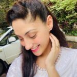 Gurleen Chopra Instagram - Teri a main Teri sohnia,,, eve Kamla na ho mahiya 🤘🏻❤️ 💋... ( cute mickeyyyyy is in love 😍)