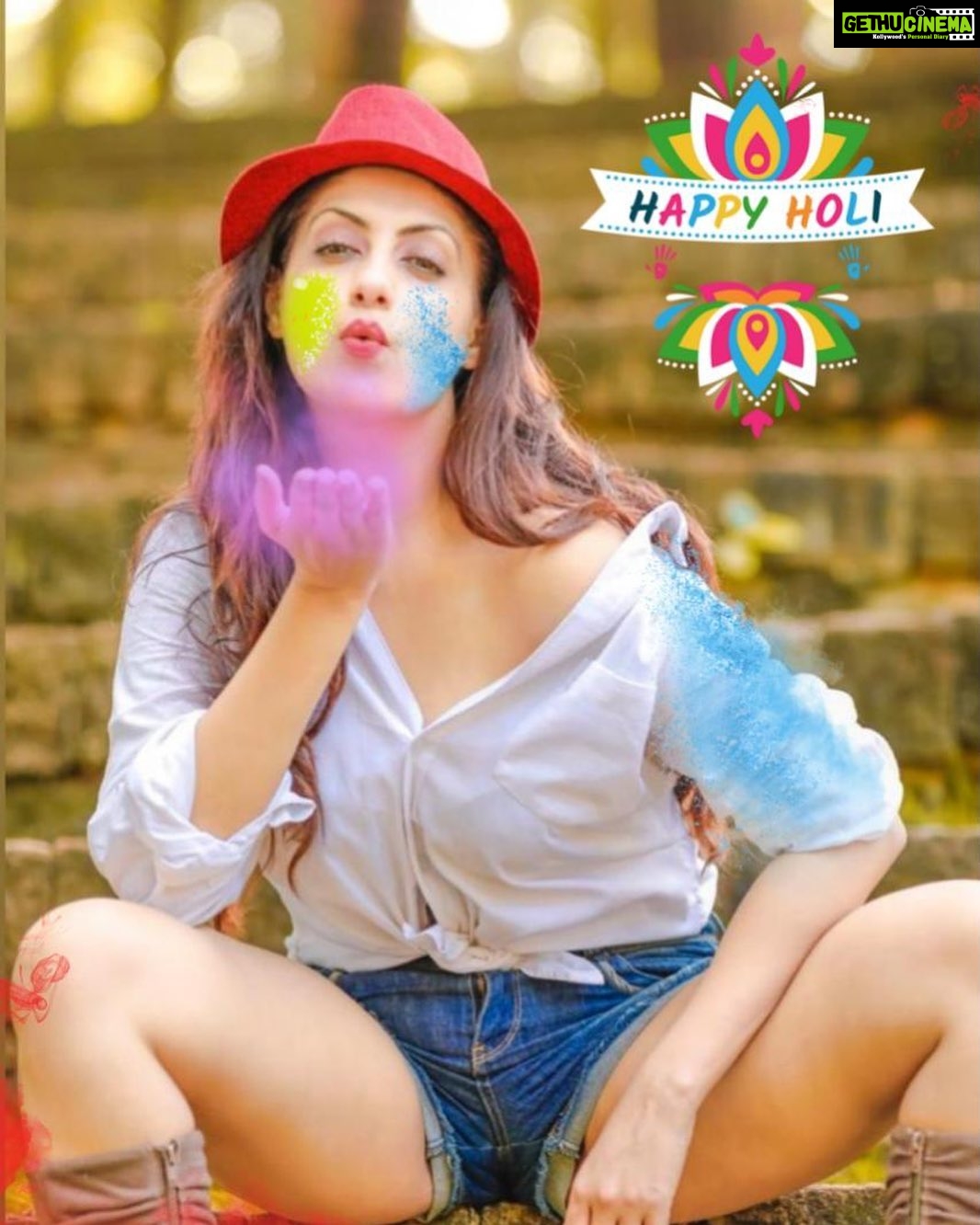 Gurleen Chopra Instagram - Waiting for you to come on the eve of holi and smear my face with color and love like this....till the time....happy holi to you my love !!!π€π»β€οΈπ§Ώππ©ββ€οΈβπ¨π―π¦