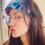 Gurleen Chopra Instagram – Kade kissi di copy na karo,, kyu ki jo Tusi ho oh koi hor nahi bann sakda 🌟… ( kaun kaun agree a mere nal )