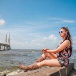 Gurleen Chopra Instagram - Zameen pe naa sahi to aasman mein a mil, tere bina Guzara aye dil hai mushkil🤘🏻❤️🤘🏻❤️🤘🏻❤️ ... Worli Seaface
