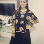 Gurleen Chopra Instagram - La le sohniya yaari,,, ve ankhian Taras giya 💫