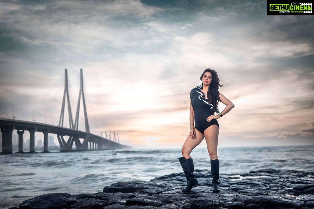 Gurleen Chopra Instagram - Wonder woman is here to save the city π Ruffle Bodysuit from @shein_in #Shein #SheinIndia To buy this search 355827 on #shein website or copy paste this link π½ http://shein.top/hwlggv4 My special code is GurlenQ3 which will get you 10% extra discount. π . . . . Pic credit πΈ @rishabhwalia5 . . . . . . #bikini #bikinigirls #bikinibabe #hotbikiniheaven #cutebikini #sealink #hotty #dropdeadgorgeous #sexy #sexybabe #gorgeous #summervibes #positivevibes #blondegirls #fitfam #friendship #fitgirls #spainlove #spainstagram #poolgirl #girlswithglasses #sunkissed #sunshinegirl #twinstyle #bbf #goodtimes #reallove #beachbabes Bandra-Worli Sea Link