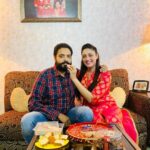 Gurleen Chopra Instagram - Dila de goorhe rishtea da tyuhaar ( RAKHRI ) sareya nu Rakhi diya Bahut Bahut mubarkaa.... Chandigarh, India