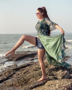 Gurleen Chopra Instagram - If you want to Fly, give up everything that weighs you Down...🌟🦋🌟