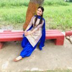 Gurleen Chopra Instagram - Punjabi suit is my all time fav... thankyou so much noor @designer_noor14 ehni pyari look den lai💋 🎹🎼🎤🎧🎬 for our upcoming punjabi movie PARINDEY 🎬 Patiala, India
