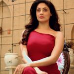 Gurleen Chopra Instagram - Be like a Diamond 💎 precious & rare, not like a stone find everywhere ... . . . Pic credit 📸 @rohit_rajputtar . . . . . #bollywoodactress #winelover #winery #beauty #cute #hothothot #cutiepie #loveyou #sundaymood #sexymood #sexybabe #hotbabe #dropdeadgorgeous #enjoylife #enjoyshooting ... Mezze - All Day Cafe & Bar