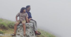 Guru Somasundaram Instagram - With my kutti minnal ⚡⚡⚡ 
He is such a professional actor! And a great companion to have!