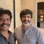 Guru Somasundaram Instagram – It was really happy to meet mohanraja sir..😊