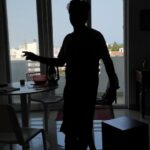 Guru Somasundaram Instagram - Here another! Since the previous reel get stuck in between🧚🏾‍♂️ Parandhu poginren from Kuthiraivaal