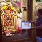 Hariprriya Instagram - Time for new beginnings😍 'Kannad Gothilla' my next film's journey starts today ☺ I was floored by the title when I first heard it. Mayuraa Raghavendra has handled the script with sensitivity & I'm hoping it will reflect in his direction as well😎Based on true events, the story is an emotional & real narrative for the love of mother tongue❤ And Produced by - Kumara kaNteerava Music By - Nakul Abhyankar DOP - Giridhar Divan (Pics from today’s Pooja)
