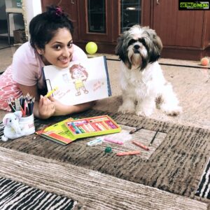 Hariprriya Instagram - My film #LifeJotheOndhSelfie is releasing this weekend 😬As u all know I love sketching in free time🎨 This time my hands automatically made me draw 'Rashmi’(my role frm d movie)🙆‍♀️ Anddd Rash is taking a selfie...🤳🤪 Guys, join me in drawing.!!! Share your sketches using #LifeJotheOndhSelfie & get a chance to watch my film with me this Sunday😇 What say? Let's start drawing ✏ Am already on to next one 🤓