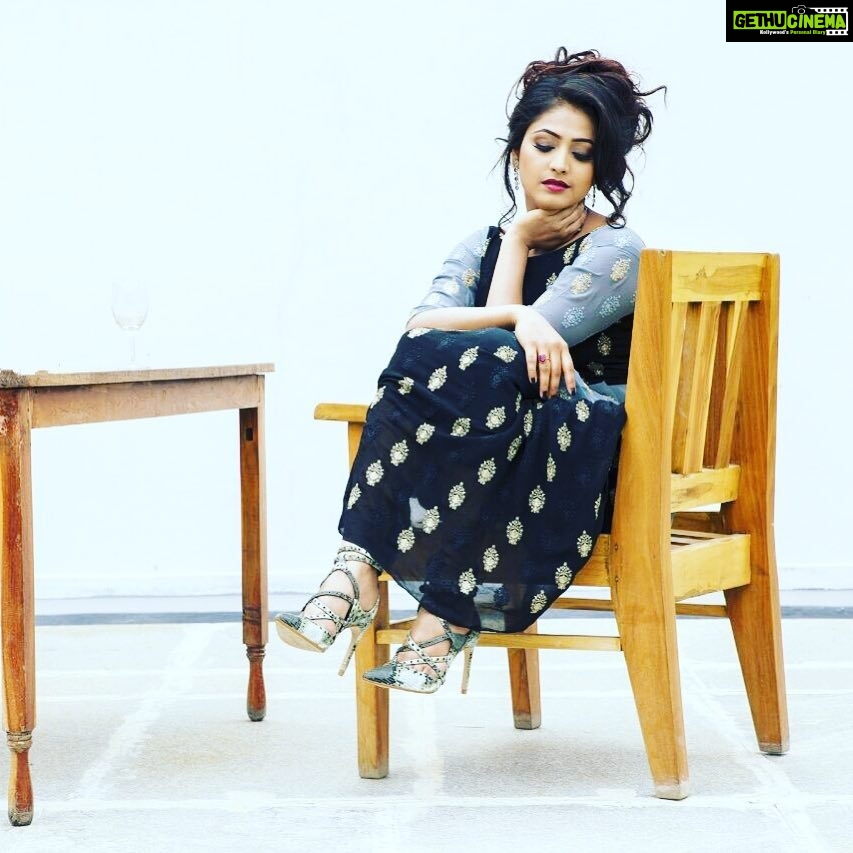 Hariprriya Instagram - You don't need a new year to make a change🧐All you need is a Monday!😎 Make today ridiculously amazing! 😍❤️