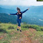 Hariprriya Instagram - Imagination is the highest kite one can fly 🤩 - Lauren Bacall #SaturdayMotivation #SaturdayMorning #weekendvibes