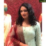 Hariprriya Instagram - Elegance is the only beauty that never fades ✨🥰 #MondayMood #MondayVibes Wearing @jayanthiballal ❤️ MUA - @mua_disha_achaiah 🤩
