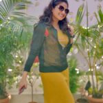 Hariprriya Instagram - Real happiness is when you know that the weekend has arrived!! 😋😍💃🏻 #SaturdayThoughts #SaturdayVibes #WeekendVibes #WeekendThoughts #weekendfeeling