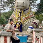 Hariprriya Instagram - Gummorning everyone 🤗🥰 #petromax #mysuru #shooting #loveforwork Nandi Bull - Chammundi