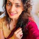 Hariprriya Instagram - ಎಲ್ಲರಿಗೂ ದೀಪಾವಳಿ ಹಬ್ಬದ ಶುಭಾಶಯಗಳು 🤩💐🎉🎊 #happydeepavali 🌟💥😇