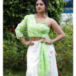 Hariprriya Instagram - Beauty attracts the eye but style captures the heart✨💚 #StylishSunday Beautiful Citrus Draped Top paired with White Skirt designed by 🤩 - @nineonine_designstudio Beautifully captured by 😍 - @candidclicks1