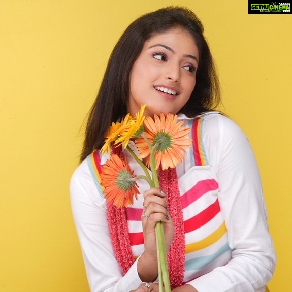 Hariprriya Instagram - Why are humans never satisfied with what they have? 🤔🤷♀️ Read 'The grass is always greener on the other side' on babeknows.com to find out more! 🤩 Link in the bio #babeknows #babe #knows #Hariprriya #bangalore