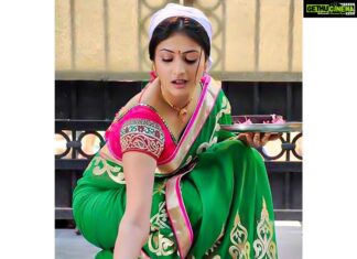 Hariprriya Instagram - “ನಂಗೊತ್ತಿರೋದು ಅವೆರಡೇ..” 🤷🏻‍♀️🤦🏻‍♀️ know more in Babeknows.com now 🤩 Link in the bio #babeknows #babe #knows #Hariprriya #bangalore