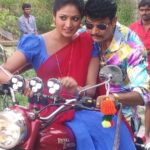 Hariprriya Instagram - ಅದೇ ಬಸ್ಯಾ 😎 ಸ್ವಲ್ಪ ಹಾಸ್ಯ 😅 ಗೊತ್ತಾಯ್ತಾ ಇದು ಯಾರ ವಿಷ್ಯ? ಓದಿ...”ಶರಣು ಶರಣು..🙏” in Babeknows.com 🤩 #babeknows #babe #knows #Hariprriya #bangalore #Sharan