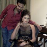 Hariprriya Instagram - We all have that one person we can be crazy with 🤭 Read "partners in crime" in Babeknows.com to find out who it is 😈 #babeknows #babe #knows #Hariprriya #bangalore