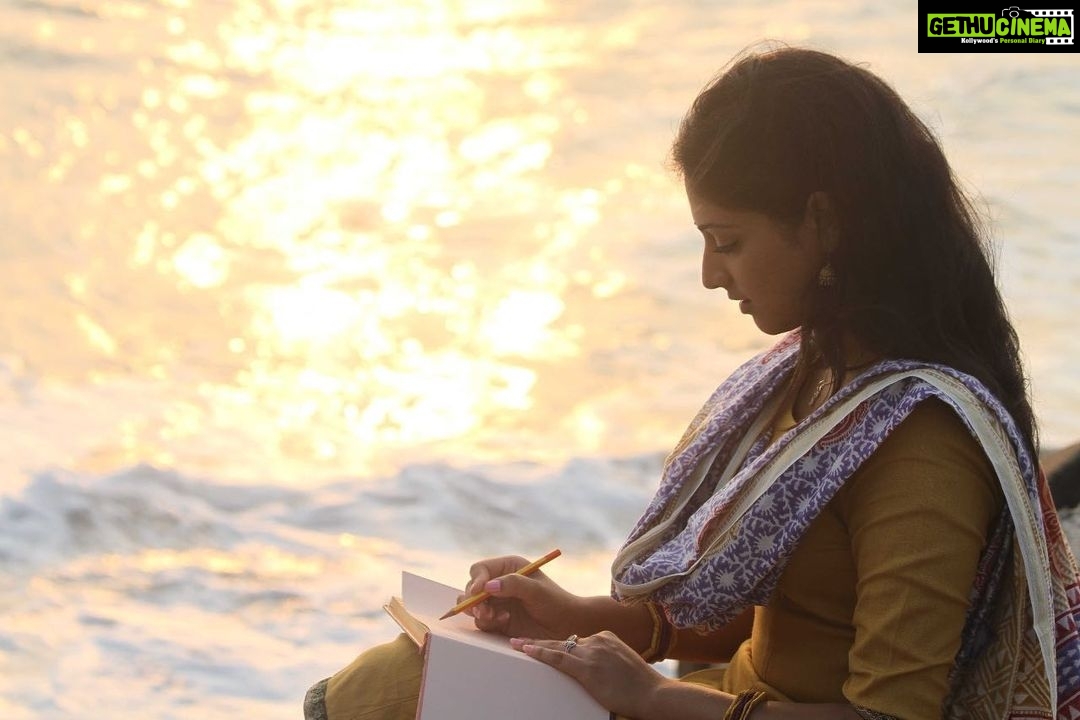 Hariprriya Instagram - “Thoughts that count” 🙂 Read to know more 👉🏻 Babeknows.com . Link in the bio #babeknows #babe #knows #hariprriya #bangalore