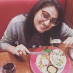 Hariprriya Instagram - “Perks of eating homemade food” 🧐 to read check out my blog Babeknows.com . Link in the bio #babeknows #babe #knows #hariprriya #bangalore #eating #healthy