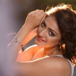 Hariprriya Instagram – ಅವನು ಪದೇ ಪದೇ ನೆನಪಾಗ್ತಾನೆ..! ☺️ To know who and why ! read my blog now. www.babeknows.com Link in the bio 
#babeknows #babe #knows #hariprriya #bangalore