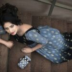 Hariprriya Instagram - What’s my percentage in 10th ?, my favourite subject in school ?, which soap I use ?😅 and who's biopic I wish to do ? 😍and many more interesting questions about my personal & professional life were answered yesterday 🥰 If you haven't seen them yet, do check out my blog! #Babeknows . Link in the bio