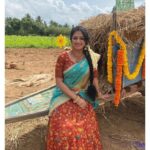 Hariprriya Instagram - The love of nature is a common language and everyone can understand once you get acquainted with it ❤️ Elegant Costume by 😍 - @prathikshadesignhouse Beautiful Jewellery by 🤩 - @kiran_bridal_jewellery #MondayThoughts #NatureLover #VillageVisit #ShootLife