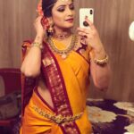 Hariprriya Instagram - How’s the #bride ? ☺️😉 (A pic frm today’s shoot) Jewellery by - @lotus_silver_jewellery 😍 Styled by - @divyamurthy23 😍