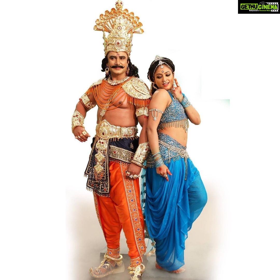 Hariprriya Instagram - #Kurukshetra releasing this Friday 😍💃🏻