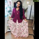 Hariprriya Instagram - This was #bellbottom kusuma’s first day costume trials at home ☺️ We had nt added the nose ring yet 😉 It’s always fun to try out new looks 😍 #retrolove ❤️