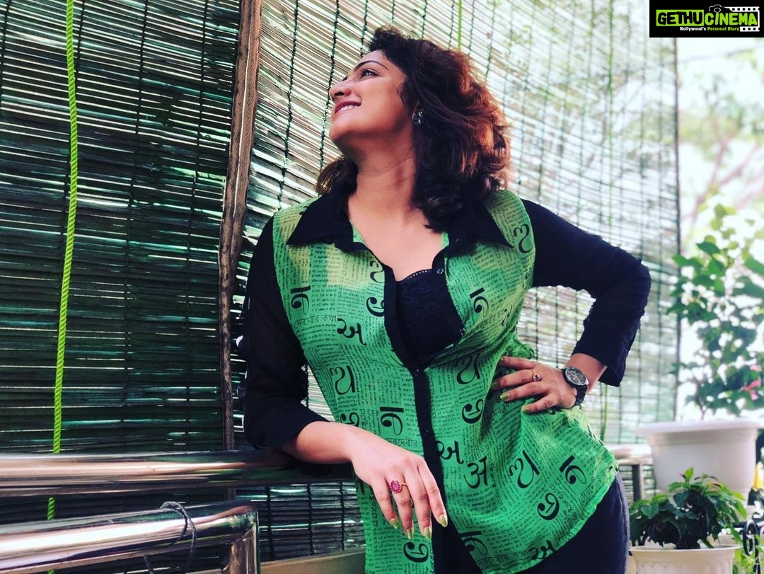 Hariprriya Instagram - #happysundayeveryone 😍 #helokannada #Hariprriya #instagramfilters ❤️