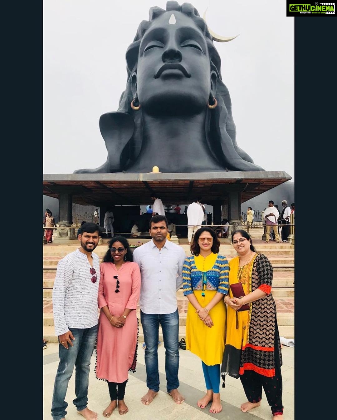 Hariprriya Instagram - #Bliss ❤ That moment when #Sadhguru makes u answer your own questions 😇🙏🏻 #Adiyogi #Shiva 🙂
