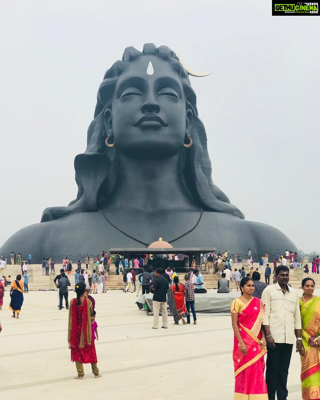 Hariprriya Instagram - #Bliss ❤ That moment when #Sadhguru makes u answer your own questions 😇🙏🏻 #Adiyogi #Shiva 🙂