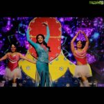 Hariprriya Instagram - Mysooru #Dasara Eshtondu Sundara 😍 Had wonderful time interacting with the people of Mysore after my performance yesterday ❤💃🏻 overwhelmed with so much love 🤗🤗 feeling blessed 😇
