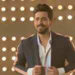 Harish Kalyan Instagram - Enjoyed shooting for this song. Check out the #BTS video from #DharalaPrabhu song shoot. @krishnafilmmaker @selvakumar.sk_dop @yashwanthmaster @oorkatheband