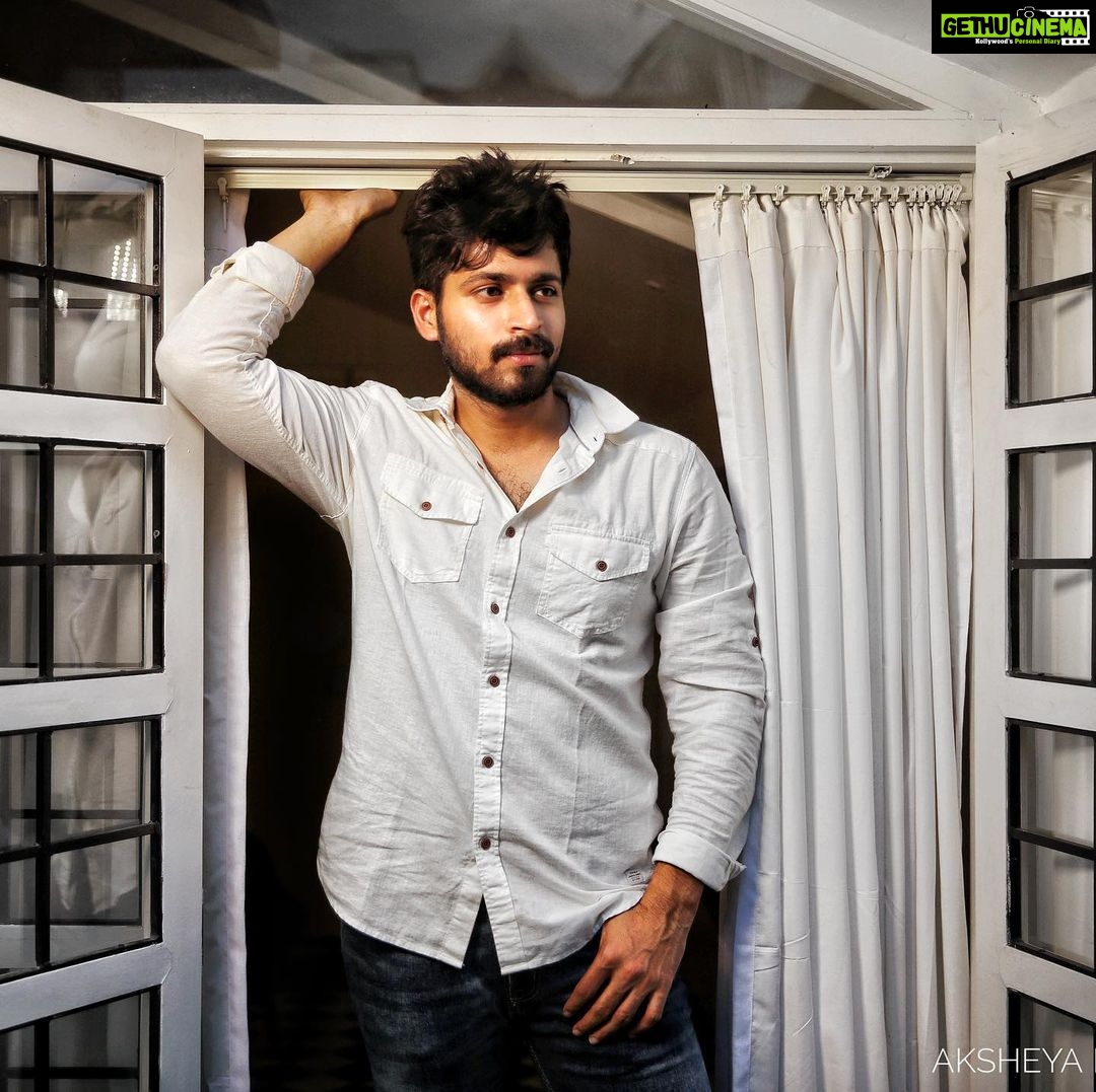 Harish Kalyan Instagram - The windows of my soul I throw wide open to the sun! #BW & #colours PC- @aksheyabharadwaj @madhan_christopher Styled- @anushaa13